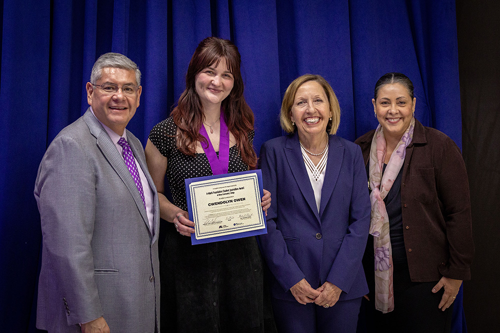 Journalism student Gwendolyn Owen and MCC leaders