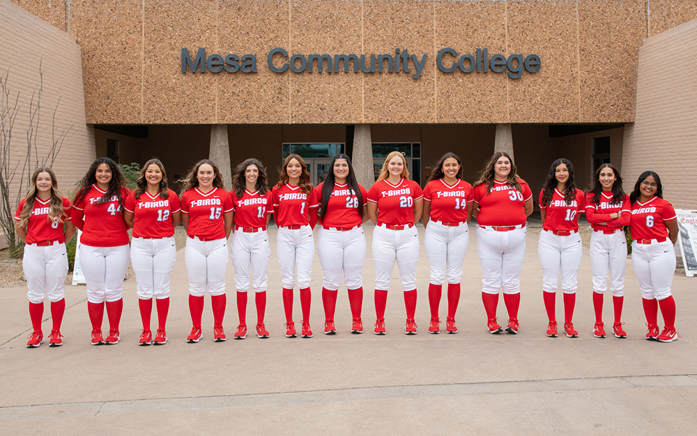 MCC Softball team photo
